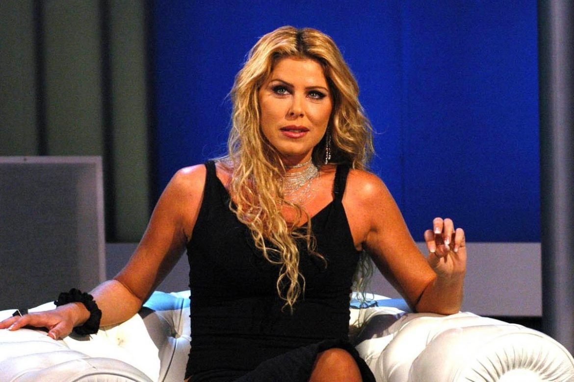 Loredana Lecciso chi è, Isola dei Famosi 2022, Jasmine, figlia Loredana Lecciso chi è, Isola dei Famosi 2022, Jasmine, figlia